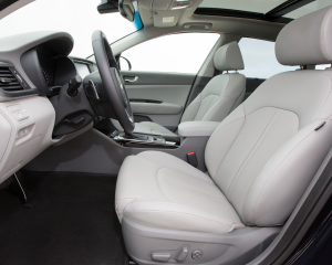 Kia Optima Sportswagon - Interior 2